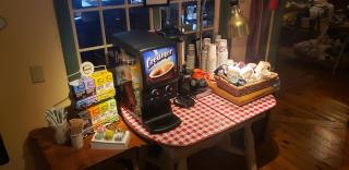 The Common Man Inn, Spa & Lodge - 2