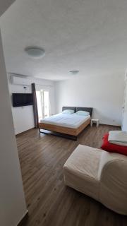 Apartmani Mlinar - studio apartment - Grebaštica - 8