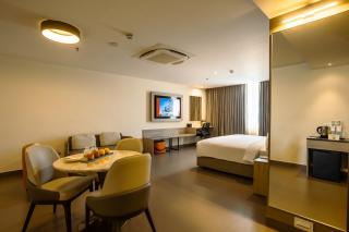 Amika Hotel,Madurai - Near Airport - Madurai - 7