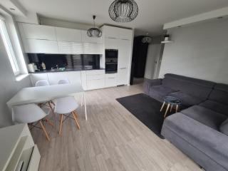 Apartament Rodzinny z ogródkiem - 0