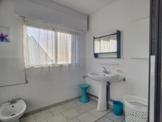 Villa avec jardin et accès direct plage, terrasse, 5 chambres, 2 salles d'eau, wifi, parking - FR-1-361-132 - Saint-Pair-sur-Mer - 2