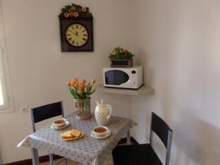 Gîte Moderne 10 Pers. en Touraine avec Jardin, WiFi, Près de la Vienne et Vignobles de Chinon - FR-1-381-395 - Cravant-les-Coteaux - 2