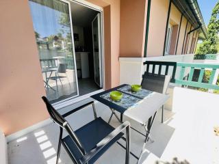 Appartement T2 avec Piscine, Proche Thermes, Parking Souterrain et Terrasse - Cambo-les-Bains - FR-1-495-72 - Cambo-les-Bains - 2