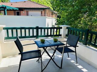 Appartement T2 avec Piscine, Proche Thermes, Parking Souterrain et Terrasse - Cambo-les-Bains - FR-1-495-72 - Cambo-les-Bains - 1