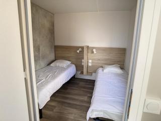 Mobil-home Keywest: 2 chambres, 2 sdb, plage à 200m, piscine chauffée, fitness, parking, Wi-Fi inclus - FR-1-361A-27 - Jullouville-les-Pins - 5