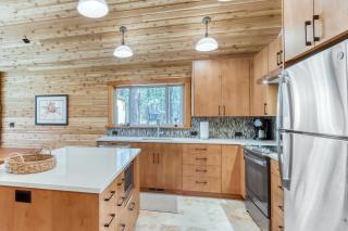 Aspen House 21 - Black Butte Ranch - 2