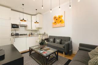 PenthouseStays Notting Hill - Spacious 3 Bedroom King Bed Apartment - near Portobello Road & Kensington High Street - Londen - 9