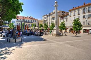 Duplex Studio Apt Mezzanine near Shops & Cafes - Antibes - 3