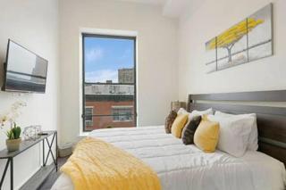 Flats-King bd-Corner Unit - Newark - 2