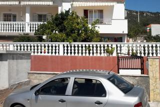 Apartments with a parking space Vinisce, Trogir - 12248 - Vinišće - 4