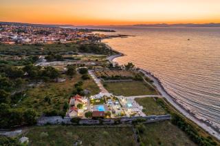 Seaside luxury villa with a swimming pool Supetar, Brac - 12371 - Supetar (San Pietro di Brazza) - 0