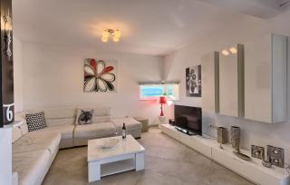 Family friendly apartments with a swimming pool Okrug Gornji, Ciovo - 12377 - 6