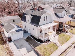 Ridgeway 2 Bedroom House near Xavier Downtown - 9
