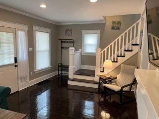 Ridgeway 2 Bedroom House near Xavier Downtown - Cincinnati - 4