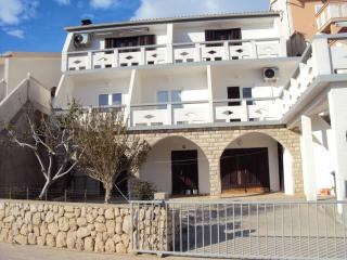 Apartments by the sea Metajna, Pag - 12443 - Zubovići - 0