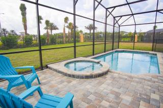 Elegant 9-bedroom Villa with 3 king-sizebed suites - 2