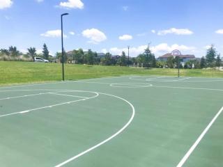 Elegant 9-bedroom Villa with 3 king-sizebed suites - 3