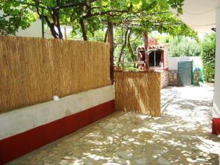 Apartments with a parking space Pag - 12892 - 2