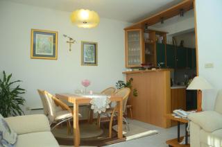 Apartments with a parking space Split - 13335 - 2