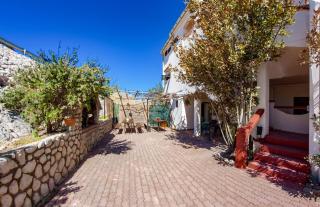 Apartments and rooms with parking space Pag - 13355 - 5