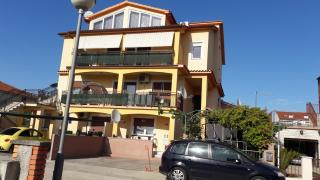 Apartments with a parking space Fazana - 13359 - 0