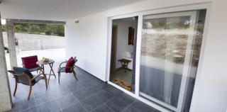 Apartments for families with children Maslinica, Solta - 13423 - 1