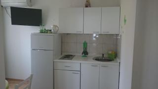 Apartments with WiFi Vis - 13442 - 3