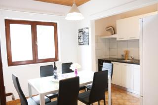 Apartments with a parking space Split - 13579 - 1