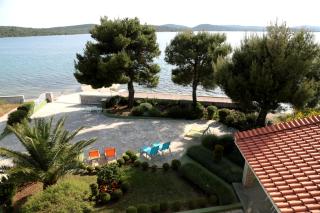 Apartments and rooms by the sea Pirovac, Sibenik - 13654 - 5