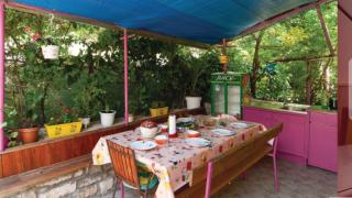 Apartments by the sea Omis - 13727 - 5