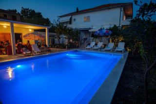 Family friendly apartments with a swimming pool Orebic, Peljesac - 14644 - Orebić - 0