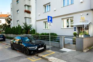 Apartments and rooms with WiFi Zagreb - 14675 - 2
