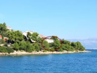 Apartments by the sea Cove Gornja Krusica, Solta - 14696 - 0