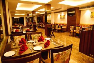 Royale Retreat Hotel & Spa Near Mall Road - 4