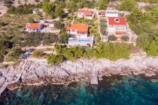 Seaside family friendly house with a swimming pool Karbuni, Korcula - 14776 - Prižba - 8
