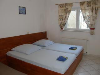 Apartments and rooms by the sea Stanici, Omis - 14782 - Omiš - 1