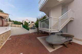 Apartments by the sea Arbanija, Ciovo - 14825 - Trogir - 1