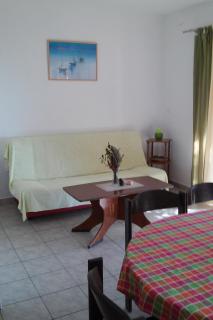 Seaside secluded apartments Cove Skozanje, Hvar - 14899 - Gdinj - 1