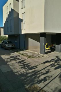Apartments with a parking space Podstrana, Split - 14934 - 0