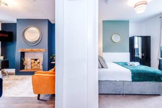 Charming 3 Bed Home in the Garden Quarter, Chester - 8