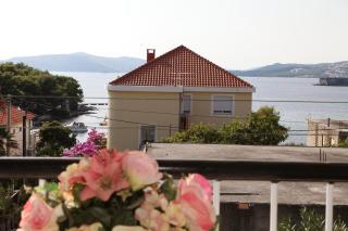 Apartment Trogir 15011a - 0