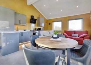 Snainton Luxury Lodges - Ebberston - 5