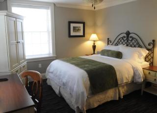 Sherwood Inn - Port Carling - 9