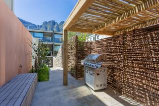 Villa Pietra - Camps Bay - 6