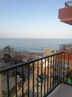 Lovely apartment in front of the beach. - Fuengirola - 0