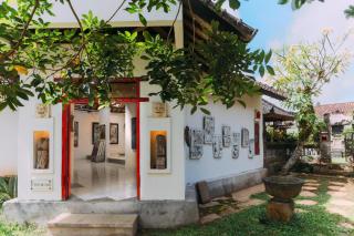 Rumah Paros & Gallery - Sukawati - 4