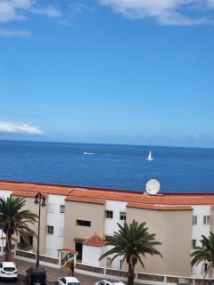 Sunny Holidays in Casa Familiar Playa La Arena - 9