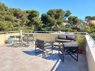 Carry le Rouet : superbe T2 neuf - 0