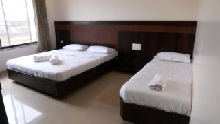 Hotel Sai Ramanand - Shirdi - 4