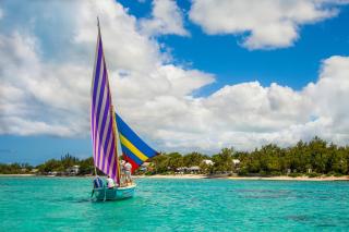 Astroea Beach Hotel - Blue Bay - 2